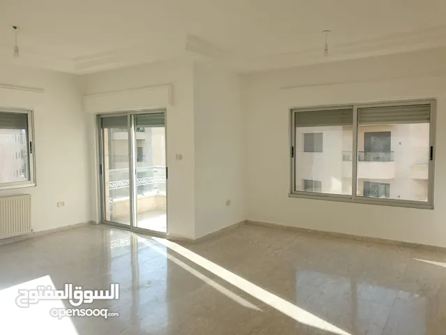 ارقى مناطق خلدا قرب فندق ( الموفين بيك ) شقة للبيع مساحة 165 متر طابق ثاني