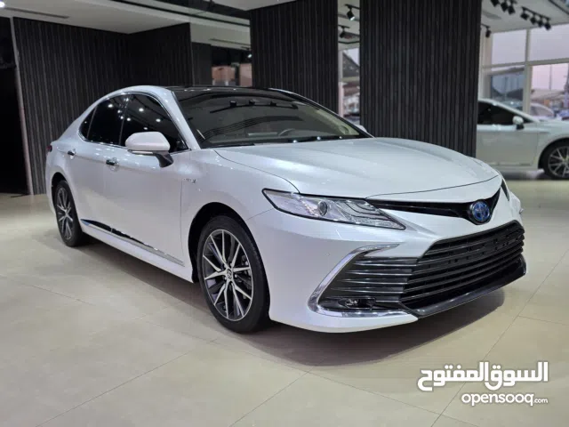 Used Toyota Camry in Sharjah
