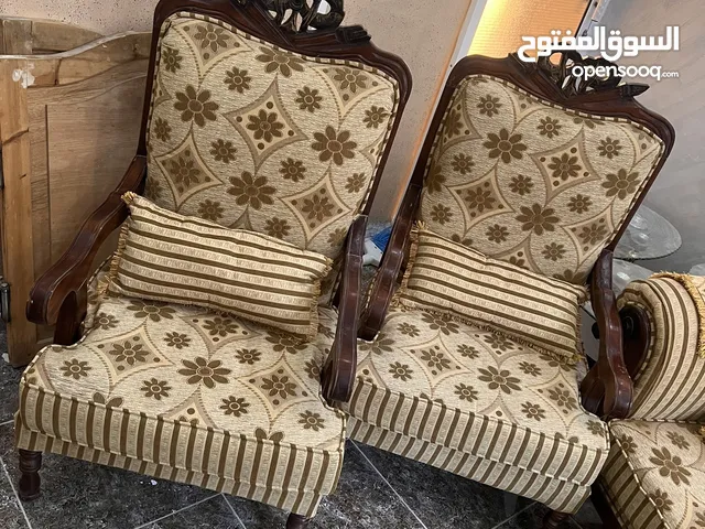 للبيع طقم كنب بحالة الوكالة