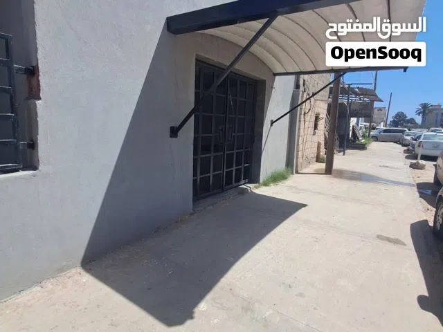 فرصة استثمارية للإيجار داخل موقع حيوي ومميز