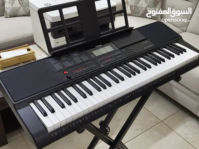 بيانو اورج CASIO CT-X700 استعمال نظيف