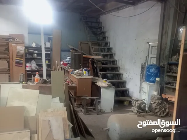 منجره للبيع مع العدة