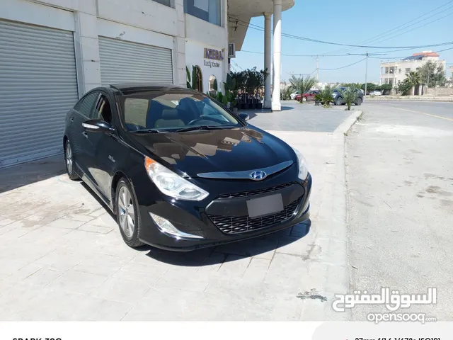Hyundai sonata hybrid 2012 سعر مغري