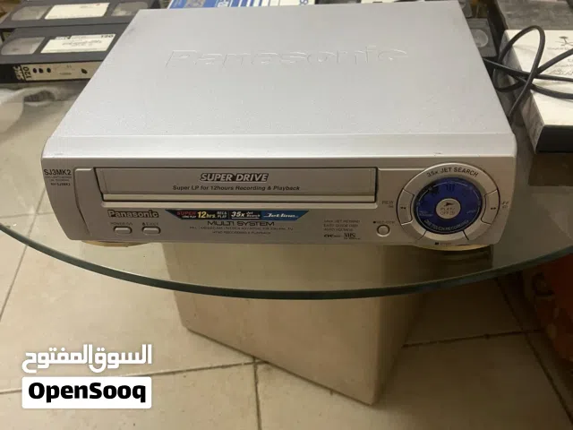 فيديو باناسونيك ياباني اصلي VHS نظيف جداً مع 17 شريط فيديو كبير وشنطة لحفظ الاشرطة