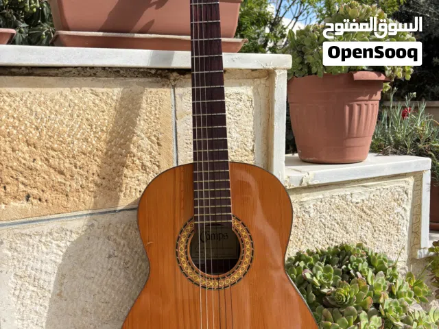 Camps ST-1 Classical Guitar (handcrafted in Spain) + Hard Case