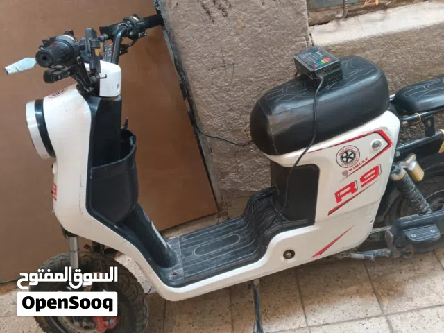دراجه شحن للبيع مستعمل بطاريات 6  اوبيهه مجال