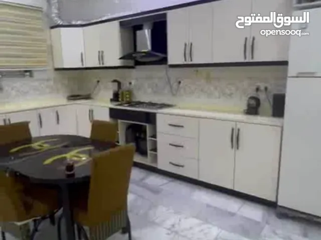200 m2 4 Bedrooms Townhouse for Sale in Basra Hakemeia