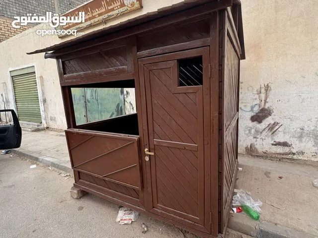 كشك نظيف للبيع