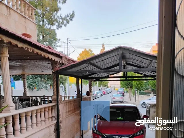 165 m2 3 Bedrooms Apartments for Sale in Amman Khalda