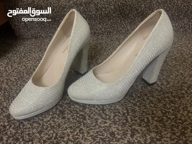 Other With Heels in Irbid
