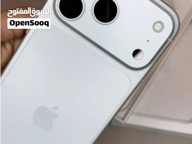 Apple iPhone 17 Pro Max 256 GB Silver Color