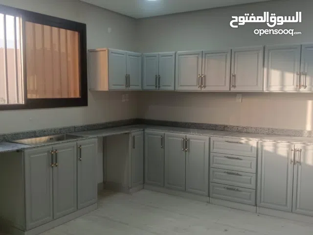 طقم 5 متر و70 سم يجي 315 × 255 سم