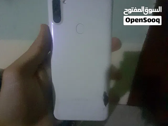 جهاز A11 في كسر بسيط في شاشة