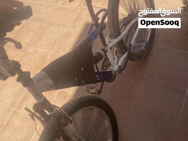 السعر ما فيش منه￼