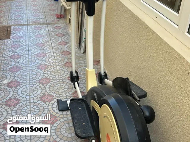 جهاز إليبتيكال رياضي للبيع – مستعمل