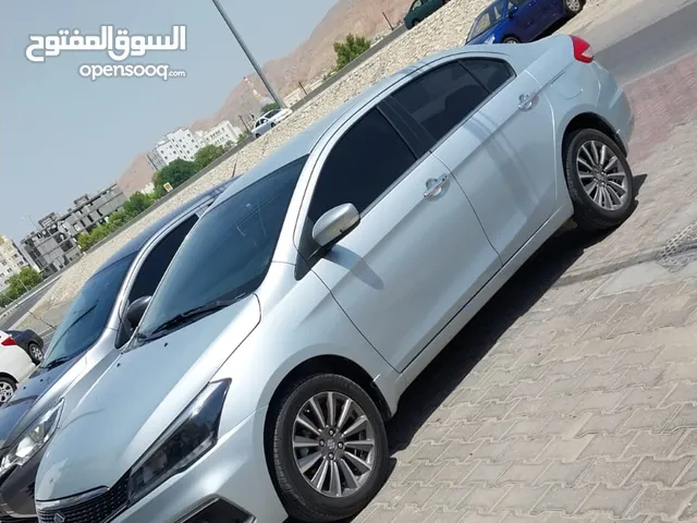 سوزوكي سياز جديدة للايجار مع خدمة التوصيل والاستلام