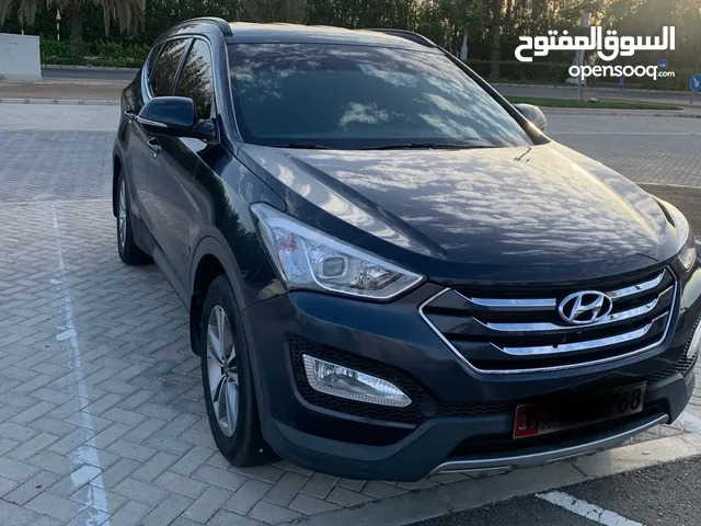 Hyundai Santafea 2014 low mileage 35000km