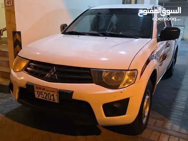 Mitsubishi L200 2015 Model for sale excellent condition.