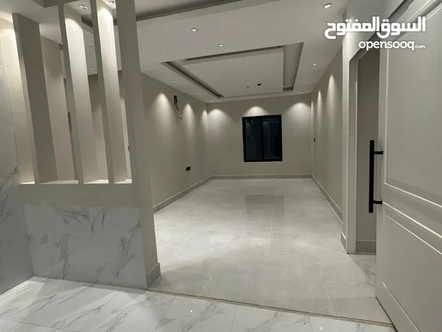 185 m2 4 Bedrooms Apartments for Rent in Al Khobar Al Hamra