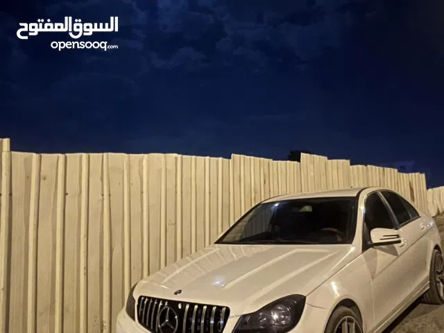 مرسيدس c200