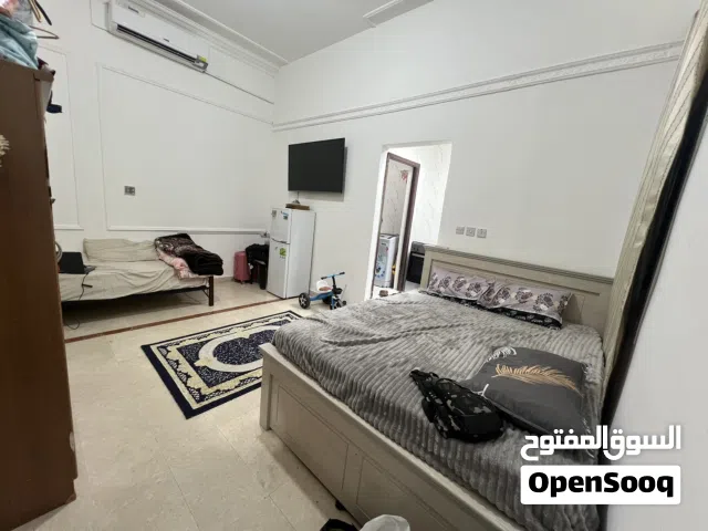 300 ft² Studio Apartments for Rent in Abu Dhabi Muroor Area
