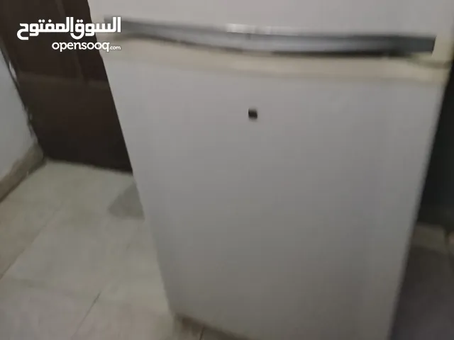 ثلاجه شارب 16 قدم نظيفه