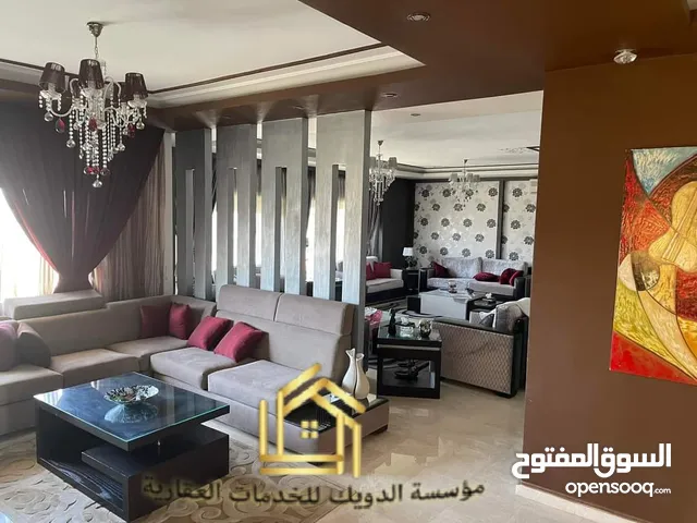 270 m2 3 Bedrooms Apartments for Rent in Amman Al Kursi