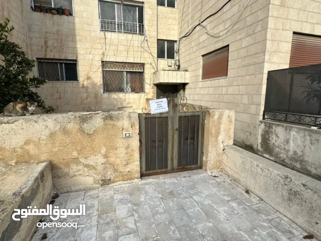 شقه سكنيه أو استثمارية في اجمل مناطق الرابيه بالجاردنز بمساحه 85 وحديقة 110م ومدخل خاص بسعر مغري جدا