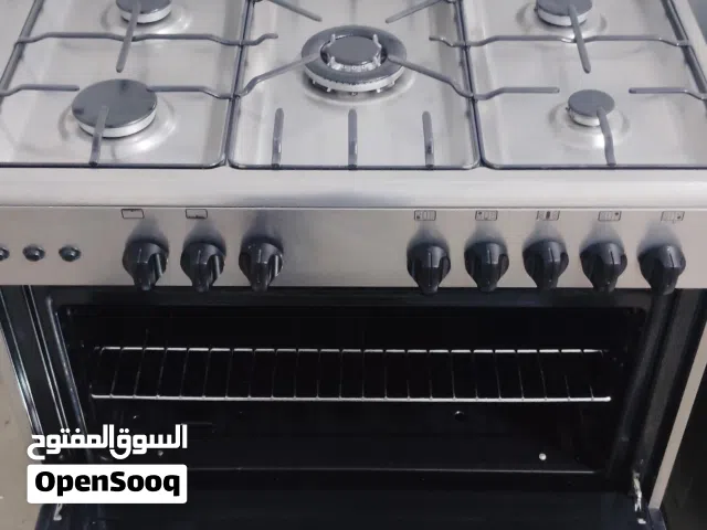 نبيع طباخ 5 شعله بحاله ممتازه مقاس 60 في 90 ماركه بوش ايطالي اشعال ذاتي كامل