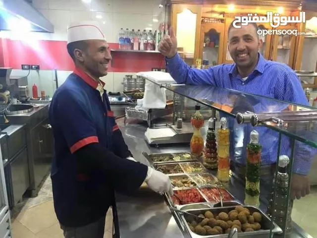 للبيع بشكل عاجل مطعم في عمان المدينة الرياضية بداعي السفر والهجرة