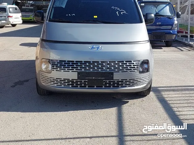 Used Hyundai Staria in Zarqa