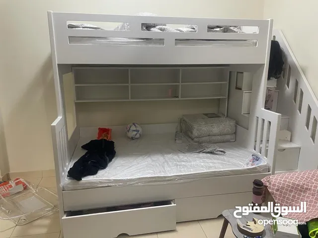 Bunk bed 6 month used