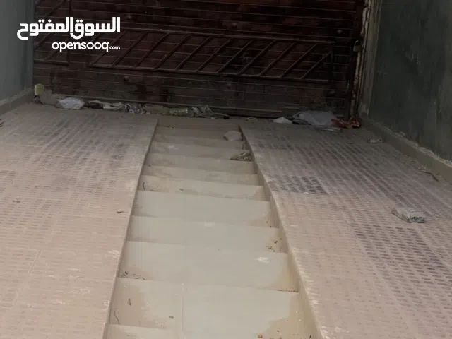 مخزن بدروم مساحة 300 متر