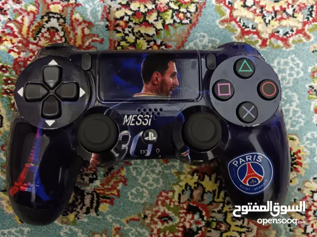 يد سوني 4 شكل ميسي اصليه السعر 5 دنانير قابل للتفاوض