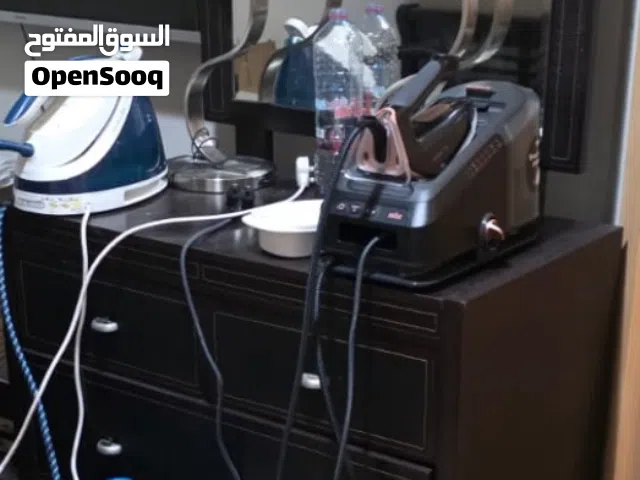 خزانة مع مرآة لغرفة النوم