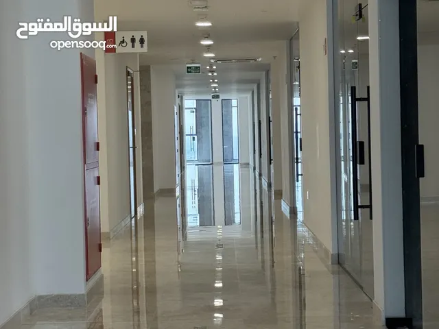 Penthouse for rent طابق كامل للايجار مساحة 2000 متر ،يشمل الخدمات للشركات التي تبحث على مساحات كبيرة
