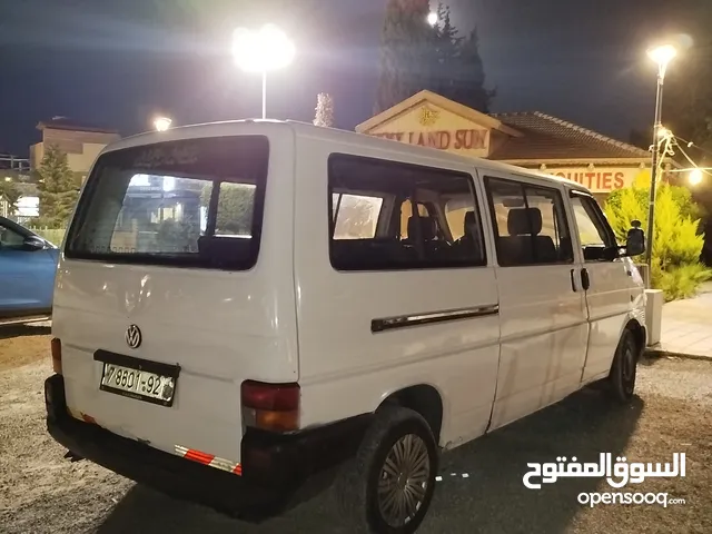 للبيع كاش او بدل على كادي او بيجو او توران بشرط يكون عدد المقاعد 7