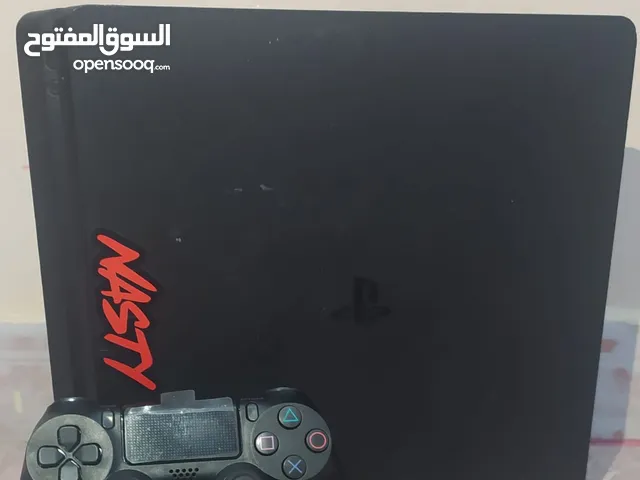 Jailbreak PS4 with 2 joysticks 1 TB