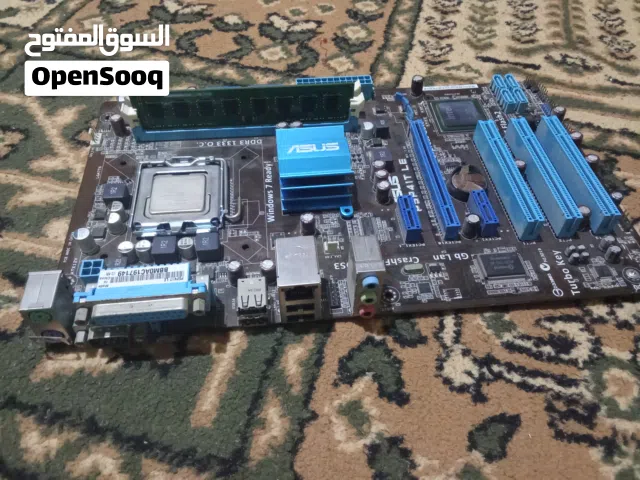 لوحة ام مع رام ومعالج...............................................................................