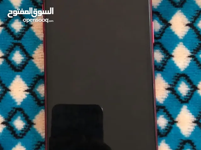 Apple iPhone 11 128 GB in Al Dakhiliya