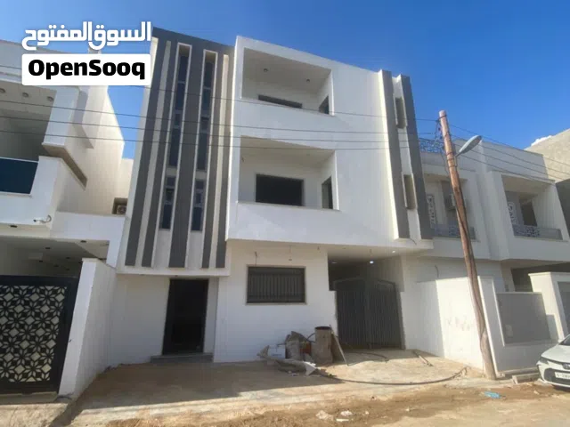 شقه للبيع ف السراج