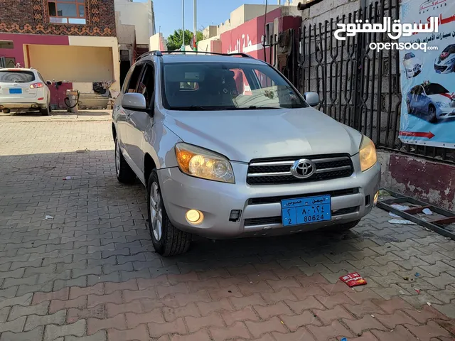 Used Toyota RAV 4 in Sana'a