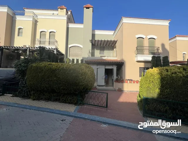 500m2 4 Bedrooms Apartments for Rent in Amman Dabouq