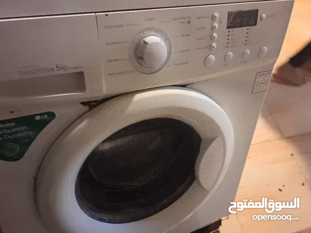 غسالة LG بحالة جيدة