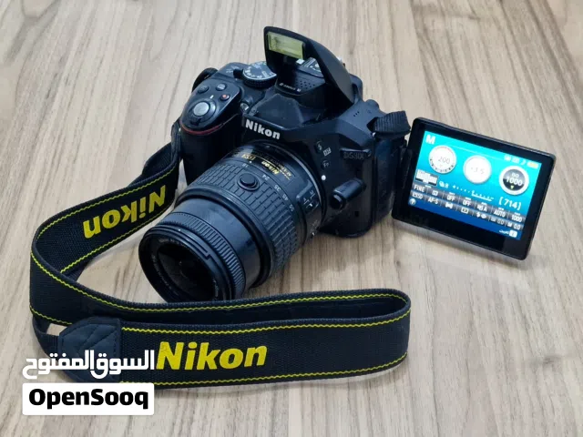 كاميرا نيكون مع عدسة 18-55mm للبيع  Nikon D5300 for Sale