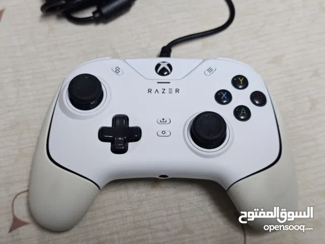 Razer Wolverine V2 (Xbox/PC)