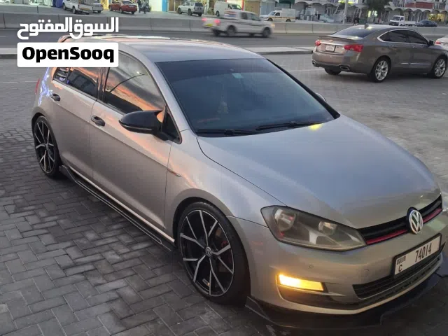2014 فولكسفاغن جولف MK Standard