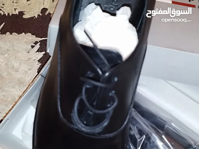 حداء رجالي مريح مصنوع من الجلد الاصلي صناعة ايطاليا