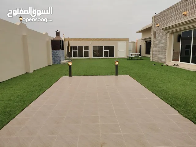 3 Bedrooms Farms for Sale in Al Sharqiya Sur