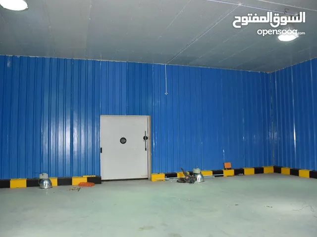 Unfurnished Warehouses in Basra As Sina'iyah
